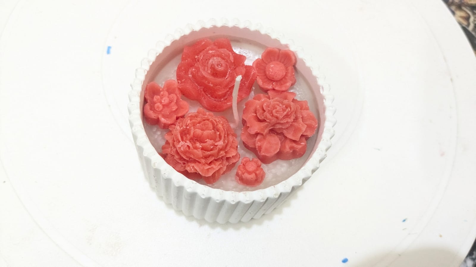 Mini Floral Wax Melt Cups image 3